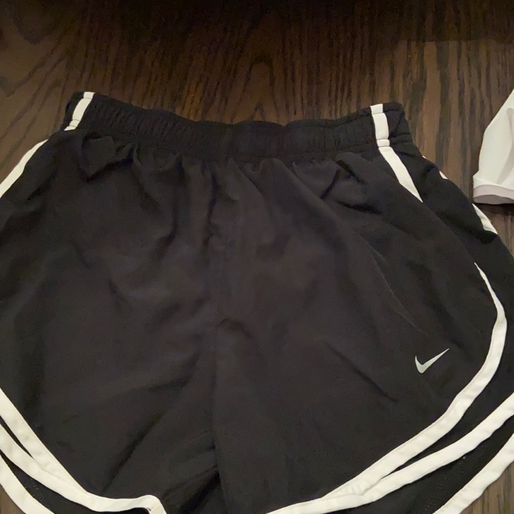 Never worn black Nike Dri-Fit shorts